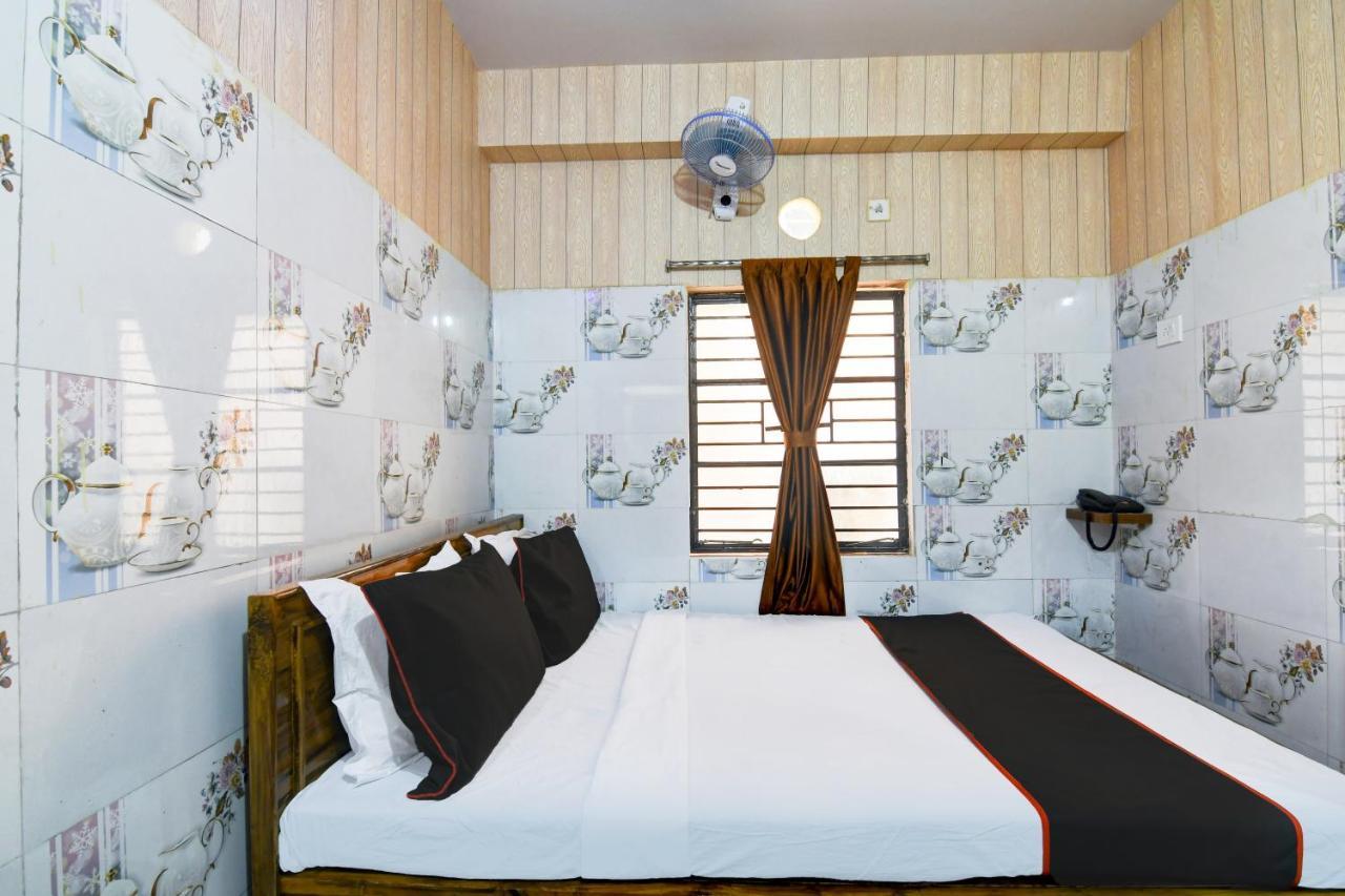 Joy Maa Tara Hotel & Restaurant Kolkata Eksteriør bilde