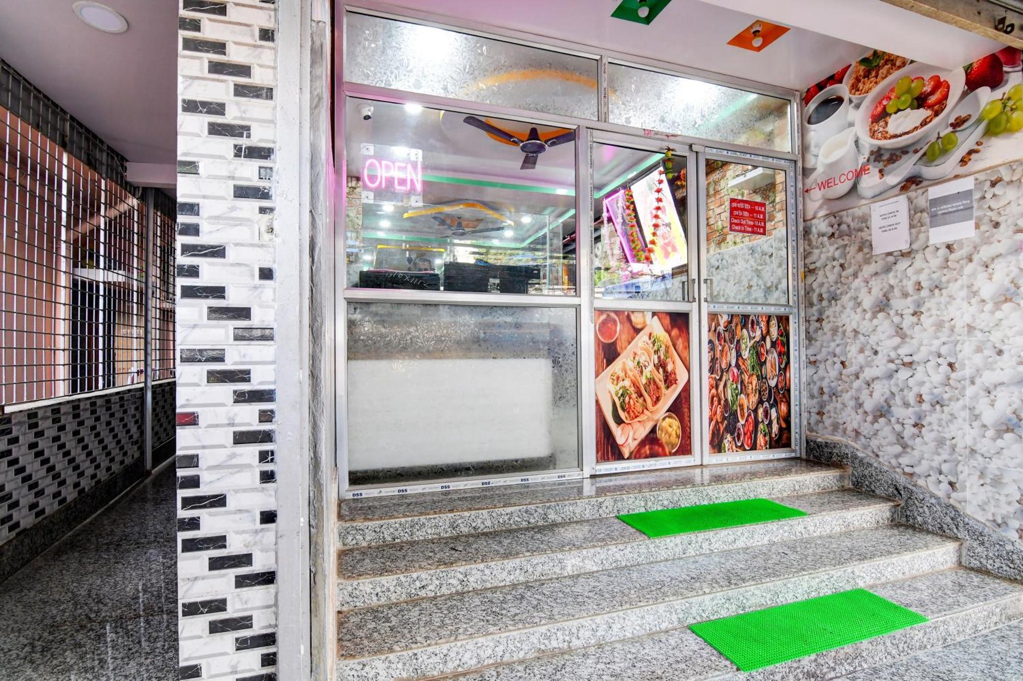Joy Maa Tara Hotel & Restaurant Kolkata Eksteriør bilde